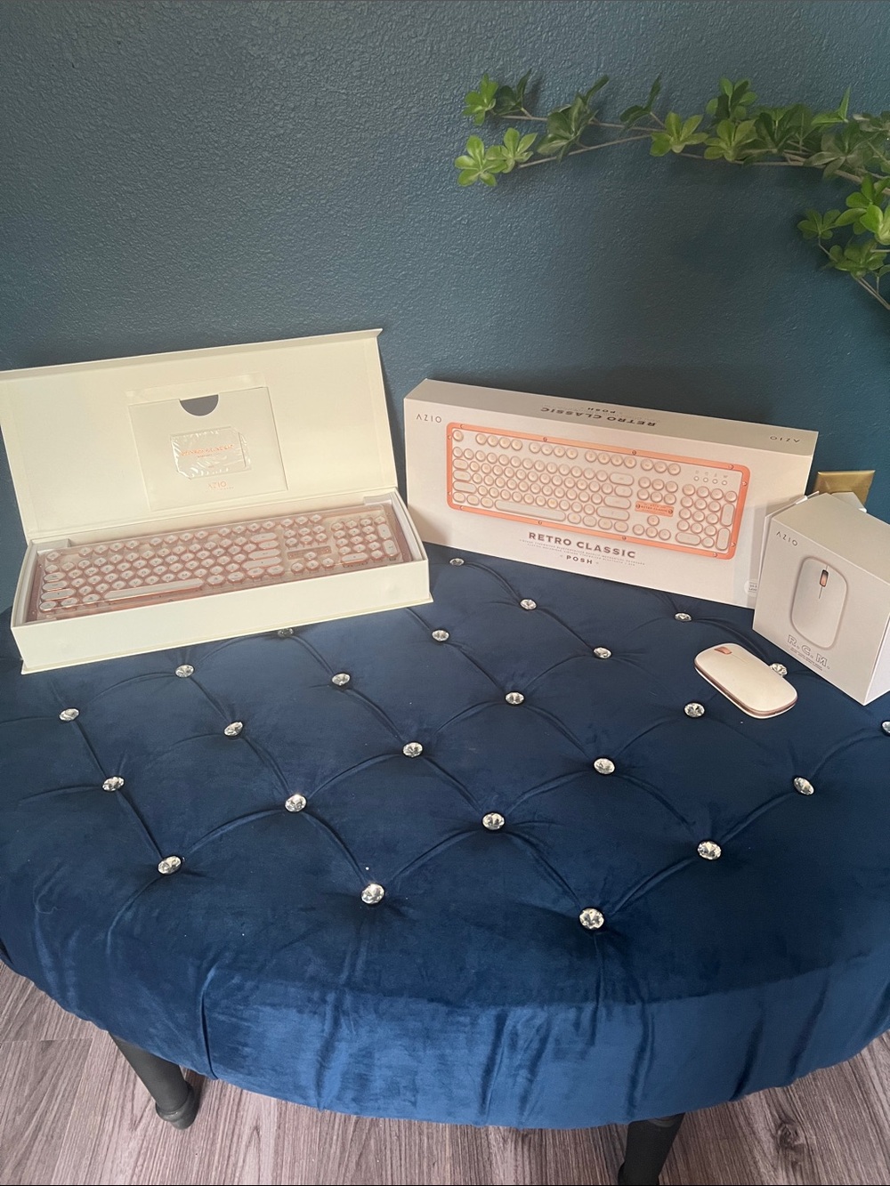 AZIO Retro Classic Wireless Keyboard and Mouse Set in Rose Gold and White